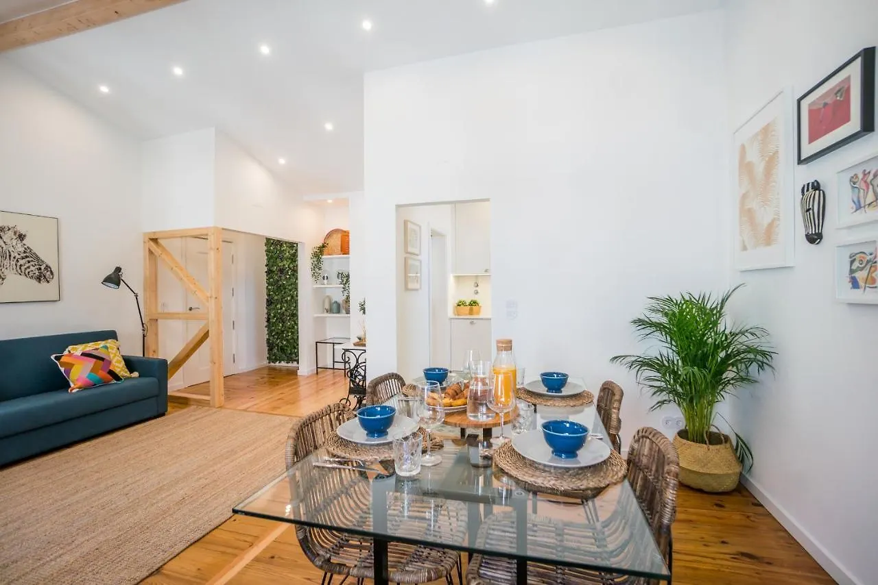 Chiado & Design Apartment Lisbon